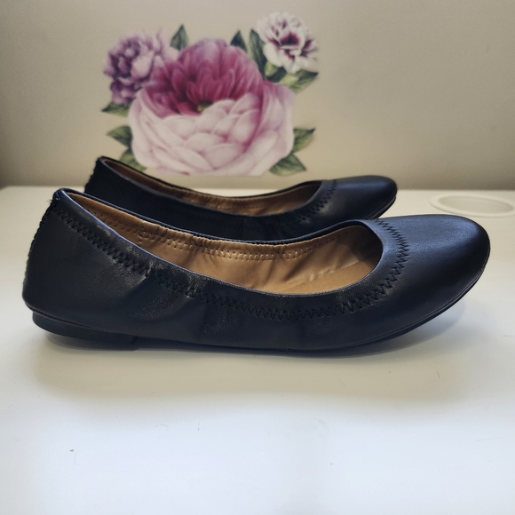 BNWOT Lucky Brand Sz 7 Black Leather Emmie Flats Balletcore Preppy Minimalist - Picture 7 of 11